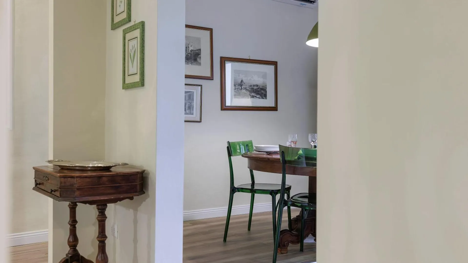 San Frediano Charming Apartment Florence
