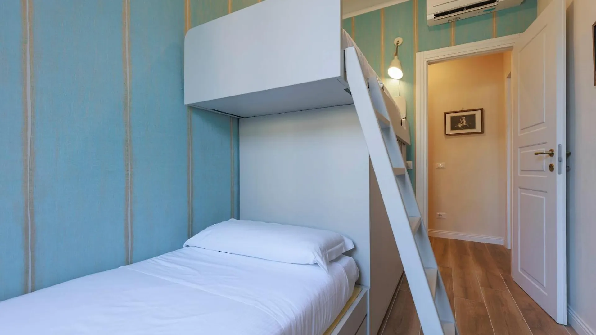 San Frediano Charming Apartment Florence Italy